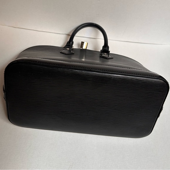 Authentic LOUIS VUITTON Epi Alma PM Leather Luxury Handle Black Bags Handbags - Picture 6 of 16